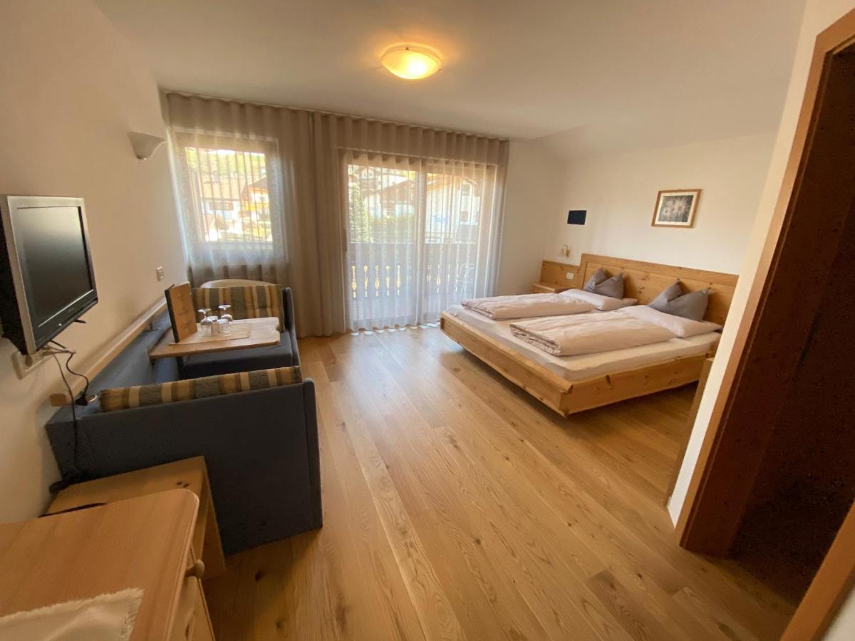 كاستيلِروتّو Garni Residence Trocker المظهر الخارجي الصورة