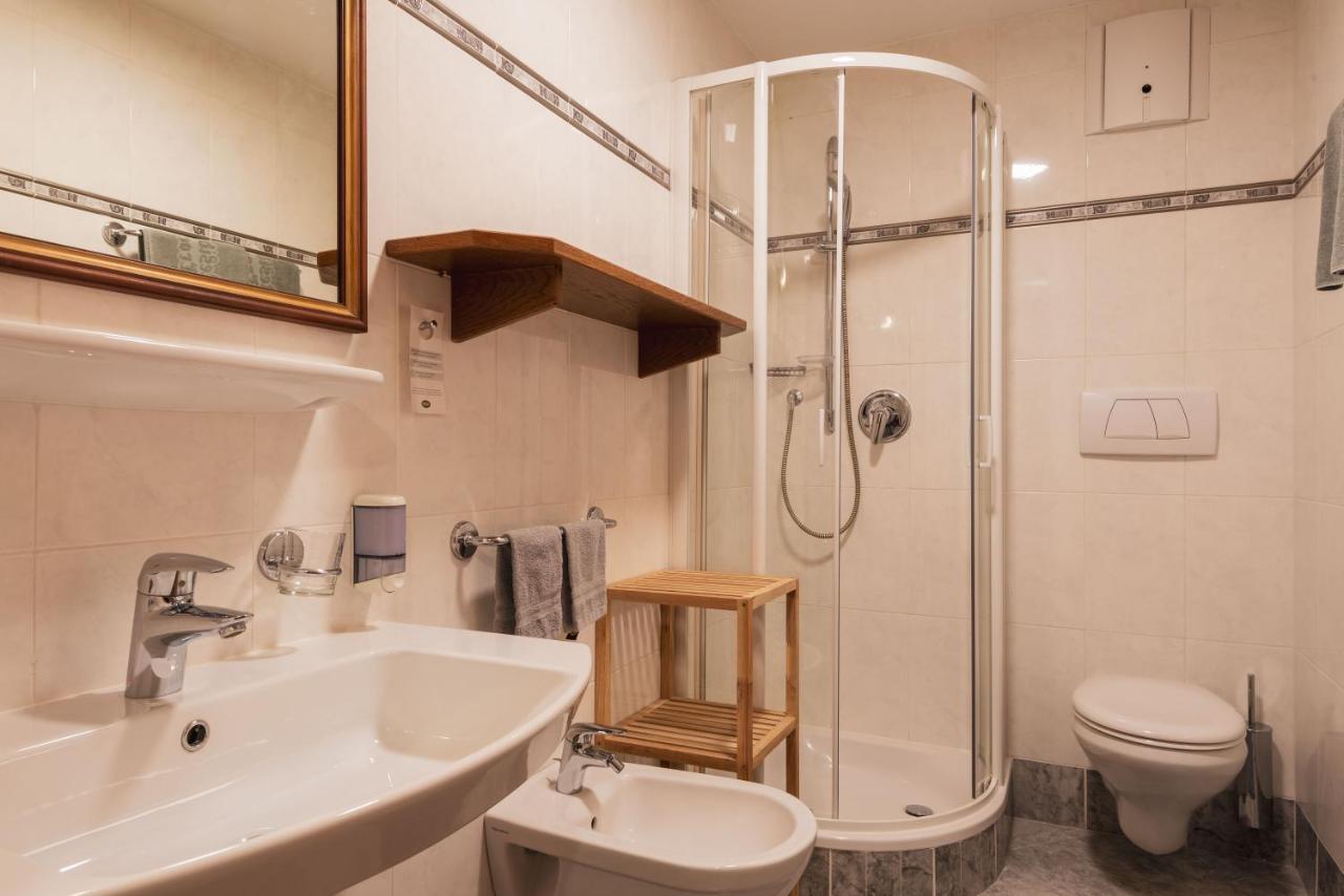 كاستيلِروتّو Garni Residence Trocker المظهر الخارجي الصورة