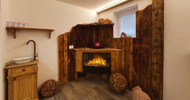 كاستيلِروتّو Garni Residence Trocker المظهر الخارجي الصورة
